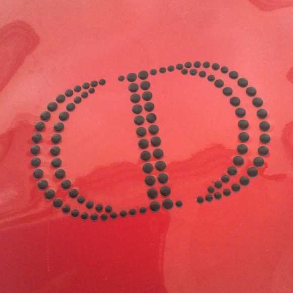 CHRISTIAN DIOR GLOSSY RED MAKEUP COSMETICS BAG NWOT - Picture 2 of 14